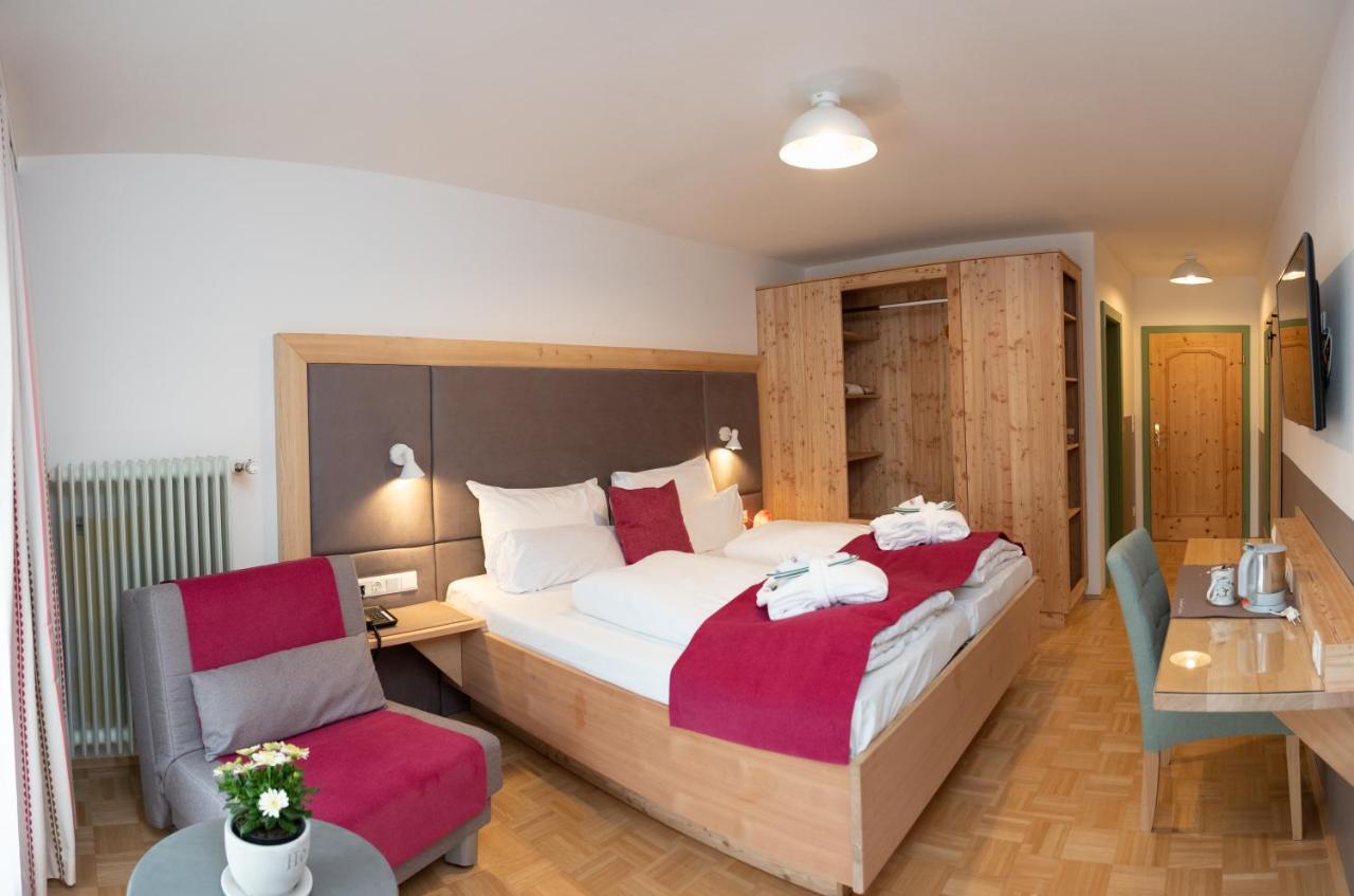 Santner, Hotel Ойгендорф Экстерьер фото